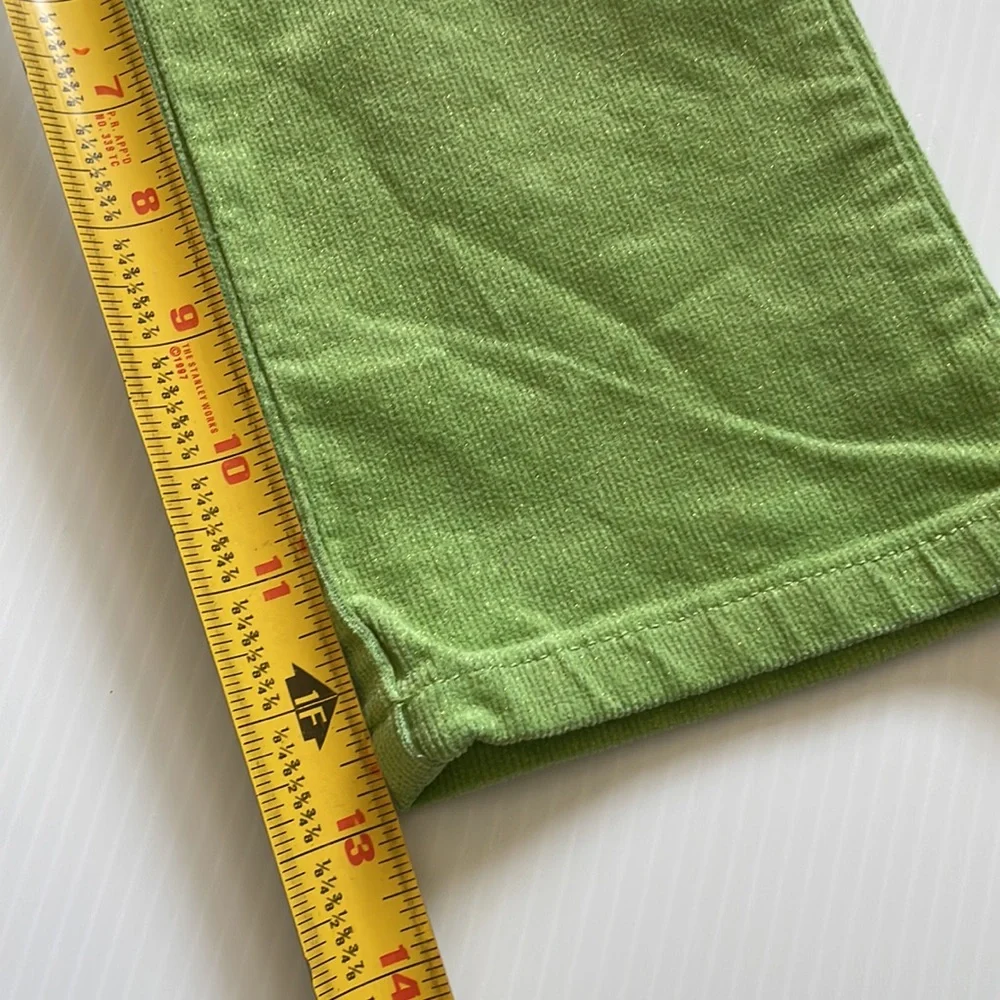 The Children’s Place light green with gold glitter pants. Girls size 3T